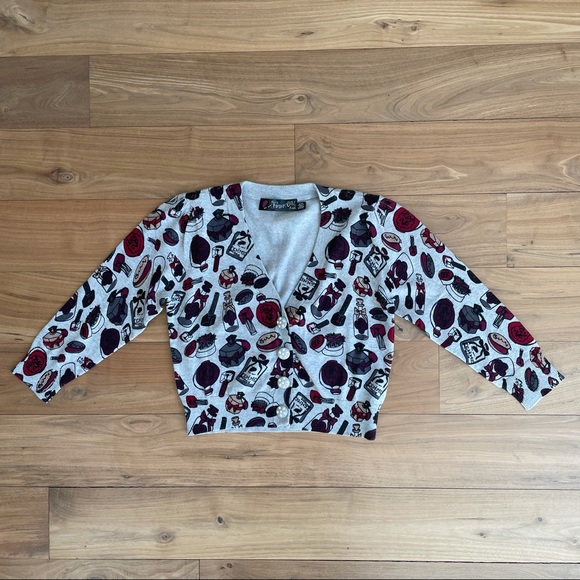 Forever 21 Sweaters - Forever 21 Tulist Perfume Cropped V-Neck Cardigan with Rhinestone Buttons